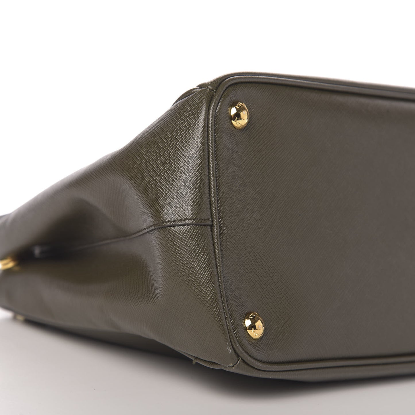 Saffiano Lux Medium Galleria Double Zip Tote Militare
