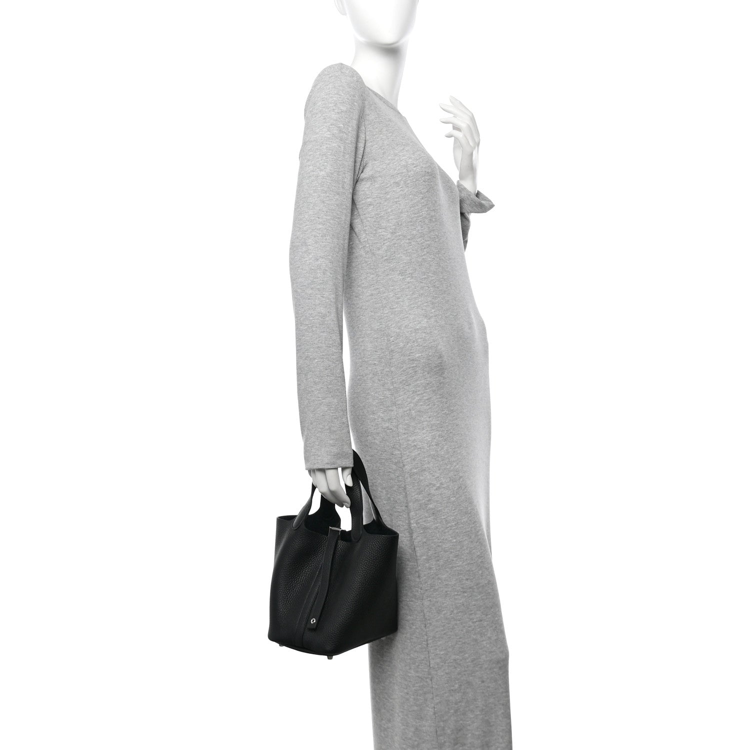 Hermes Taurillon Clemence Picotin Lock 18 PM Black 2 of 11