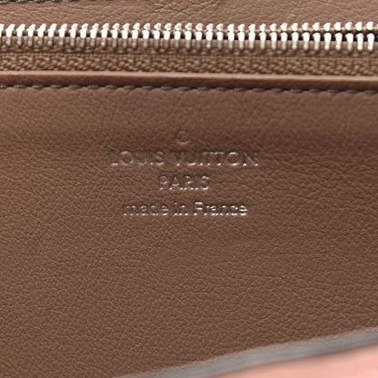 Louis Vuitton Taurillon Capucines Wallet Magnolia 6 of 8