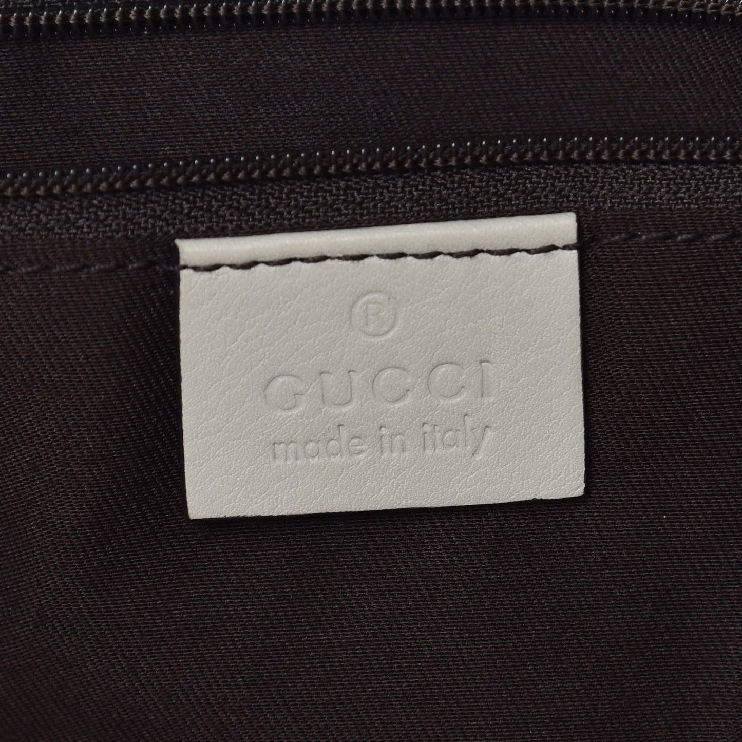 Monogram Medium Sukey Boston Off White