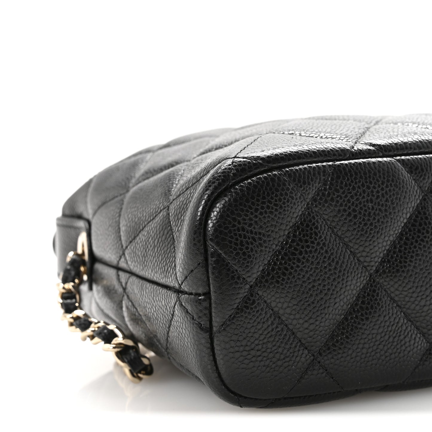 Caviar Quilted Hobo Clutch With Chain Black