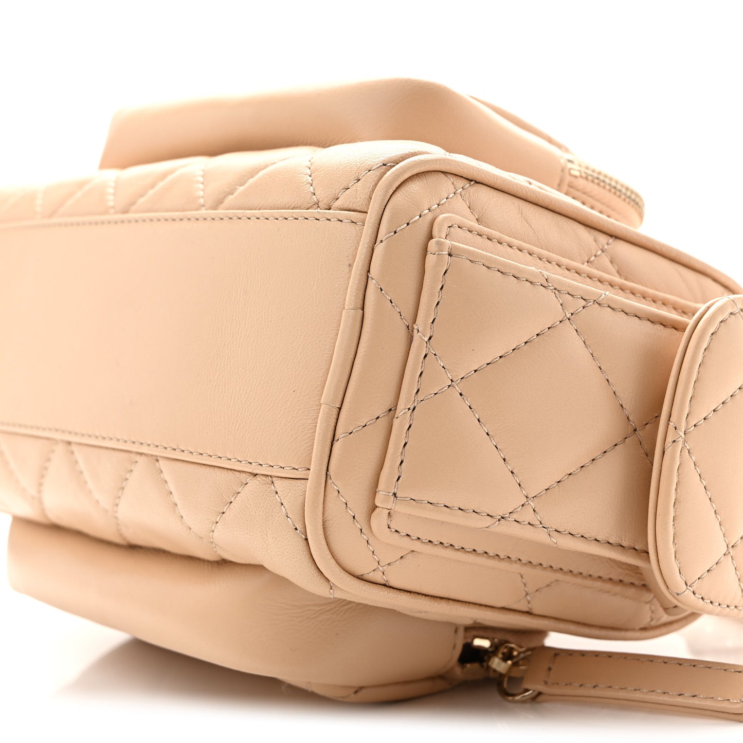 Shiny Crumpled Lambskin Quilted Small Preppy Pocket Camera Case Beige