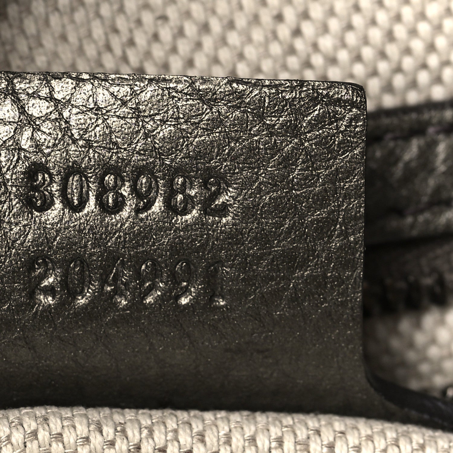 Gucci Metallic Pebbled Calfskin Medium Soho Chain Shoulder Bag Sasso 7 of 9