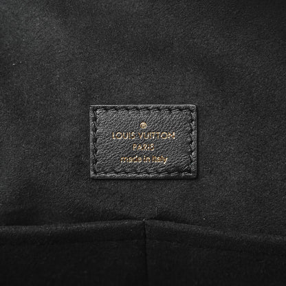 Louis Vuitton Reverse Monogram Triangle Softy 6 of 6