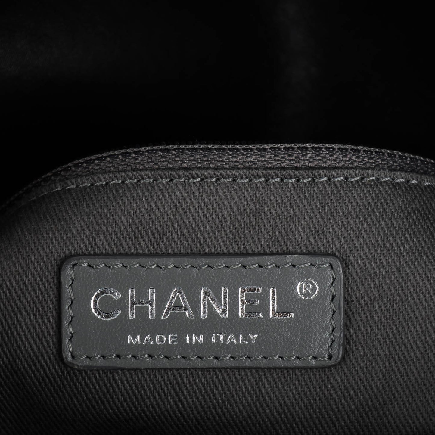 Iridescent Calfskin Large Coco Daily Flap Black