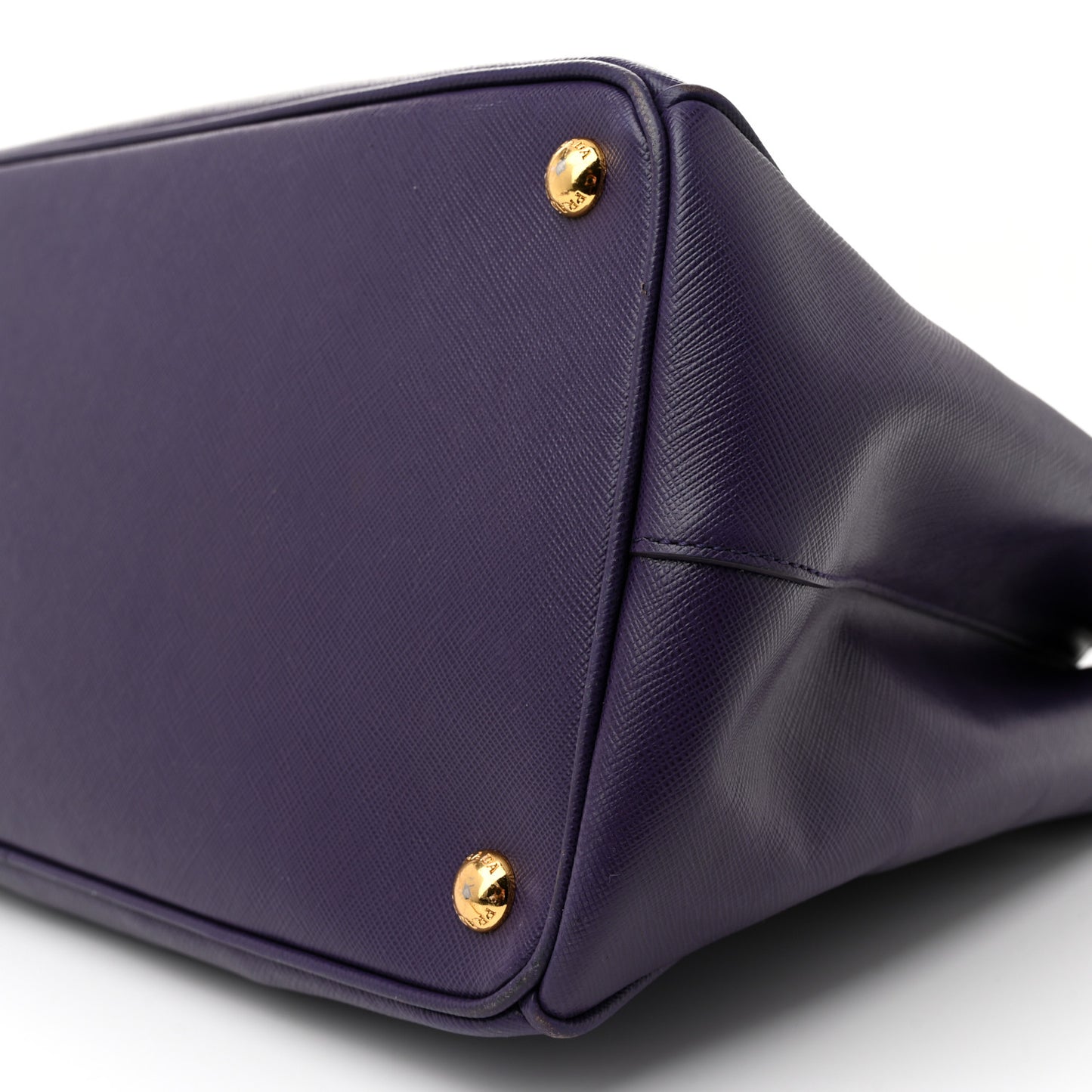 Saffiano Lux Large Galleria Double Zip Tote Uva