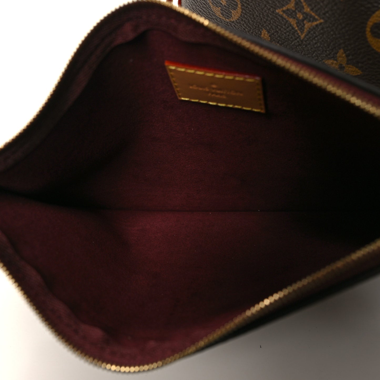 Monogram CarryAll MM