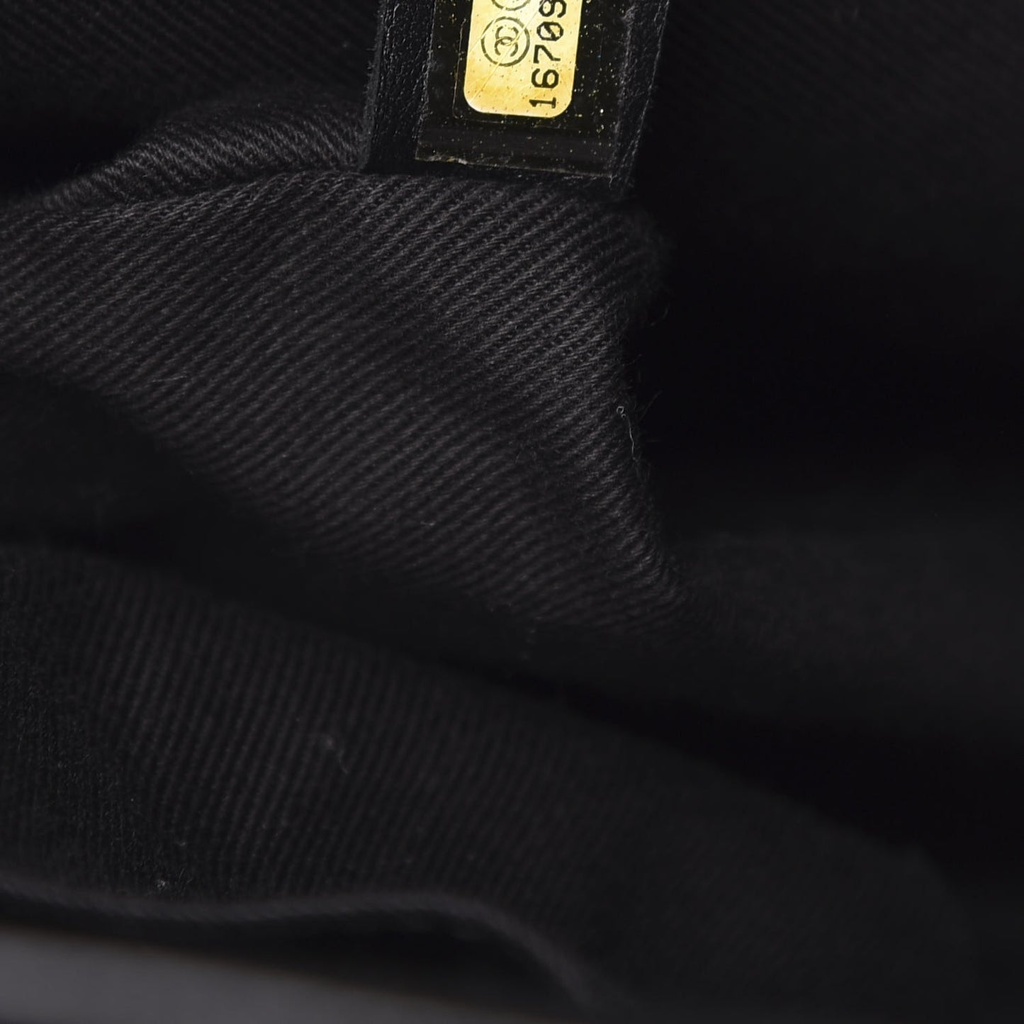 Caviar Quilted Timeless CC Soft Tote Black