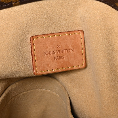 Louis Vuitton Monogram Artsy MM 6 of 10