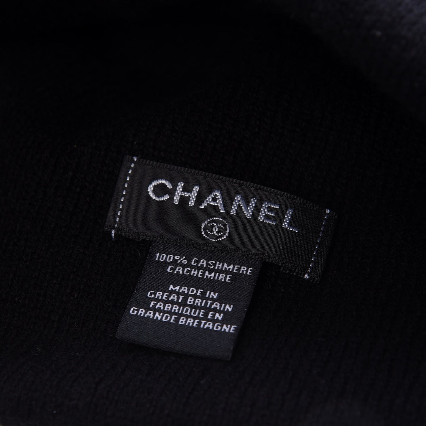 Cashmere Logo Beanie Hat White Black