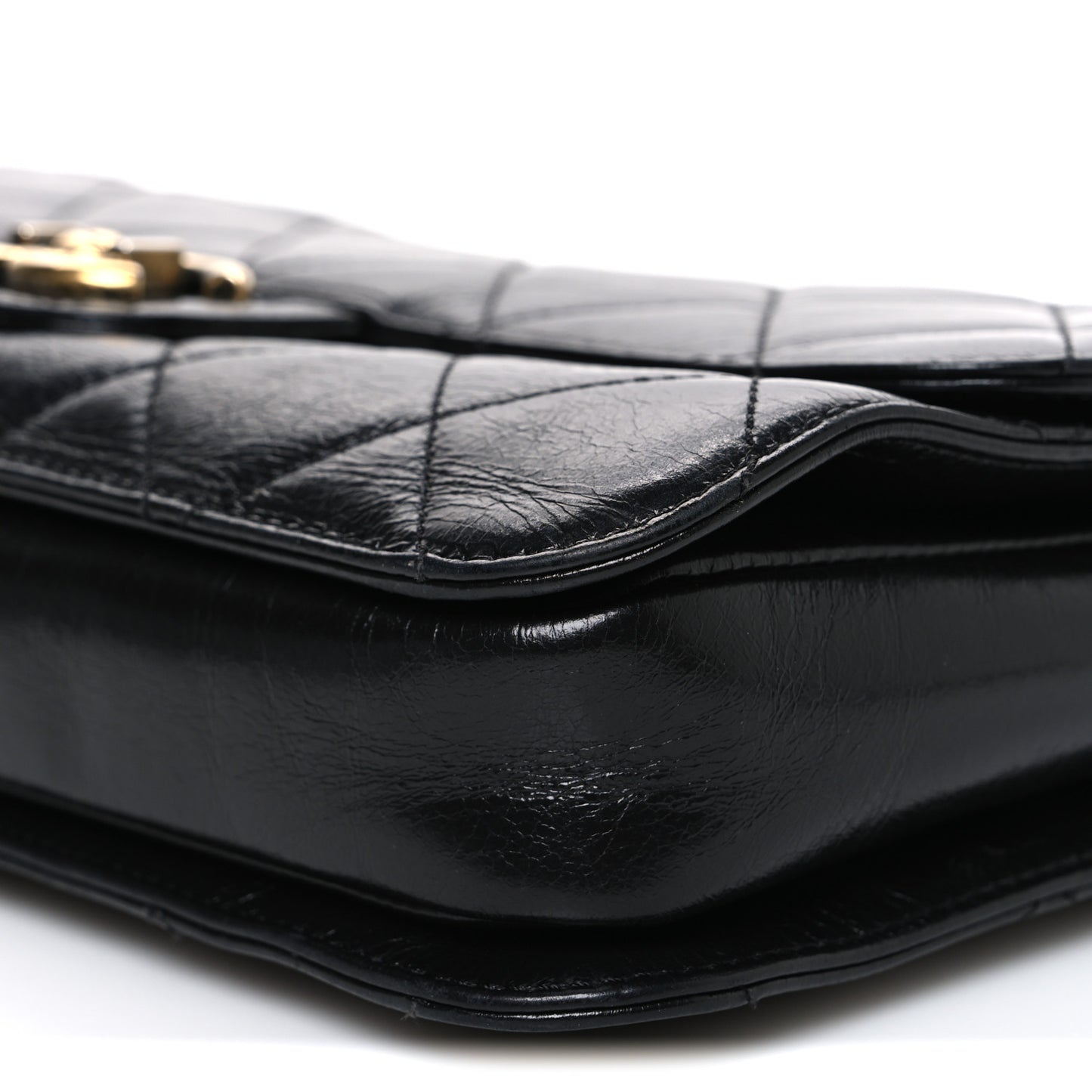 Glazed Calfskin Quilted Medium Perfect Edge Flap Black