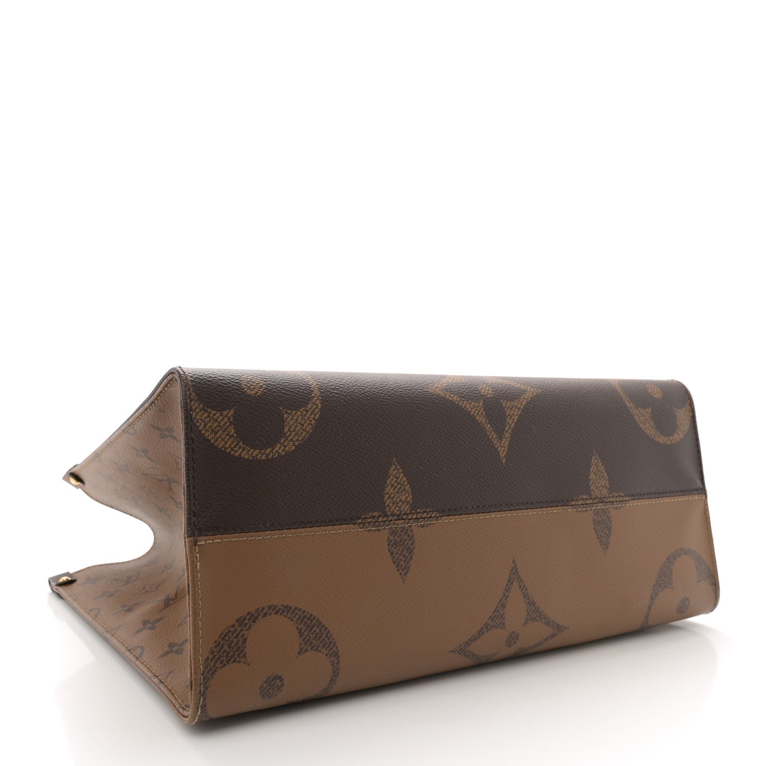 Louis Vuitton Reverse Monogram Giant Onthego MM 4 of 11