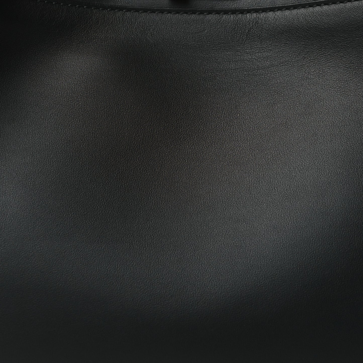 Vitello Seta Shiny Nappa Medium Peekaboo Iconic Satchel Black