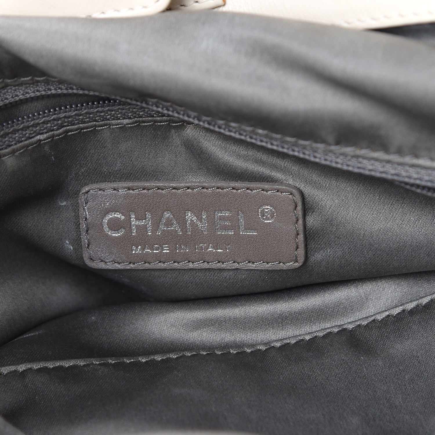 Chanel Calfskin Soho CC Shopper Tote White 5 of 17