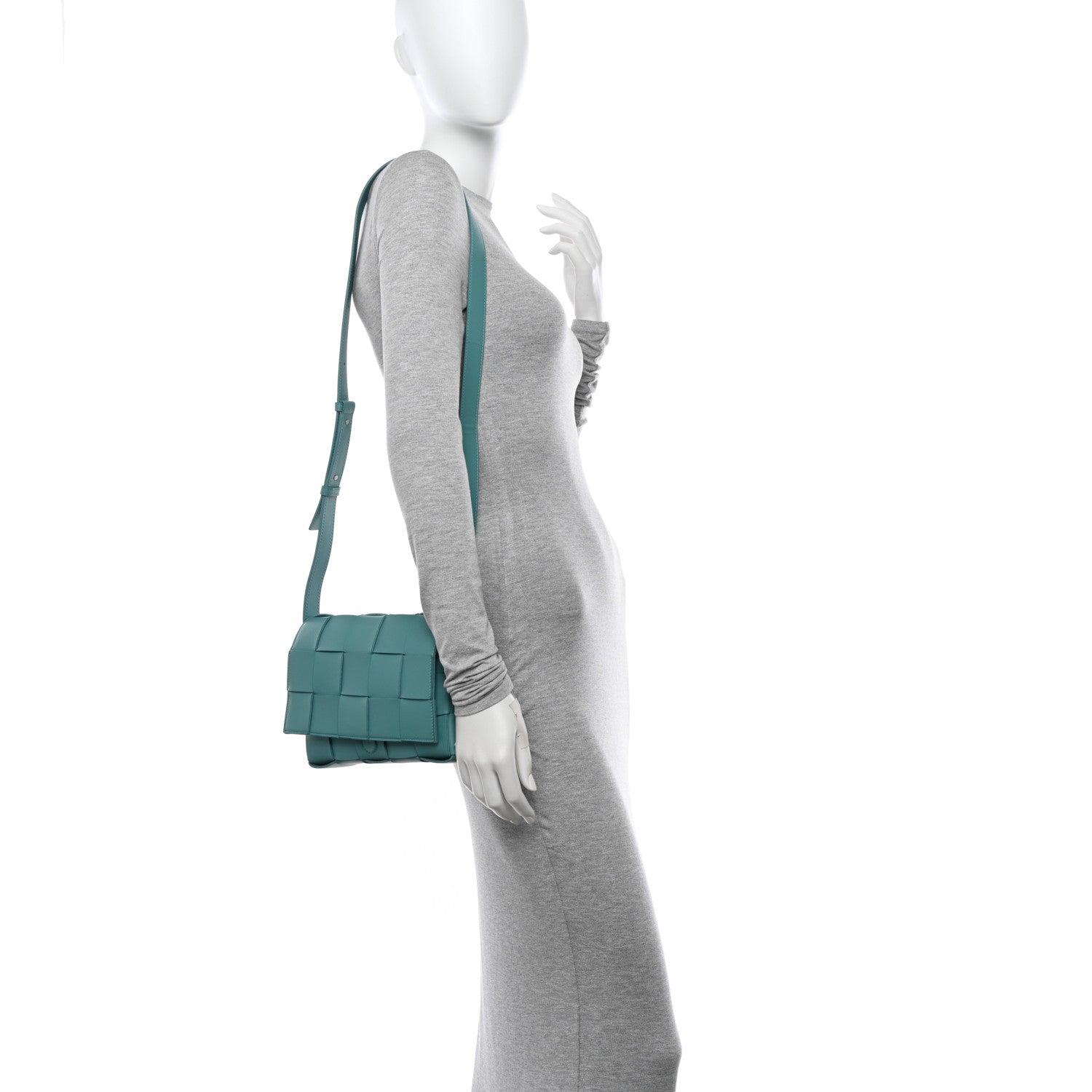 Bottega Veneta Nappa Maxi Intreccio Cassette Bag Linoleum 2 of 10
