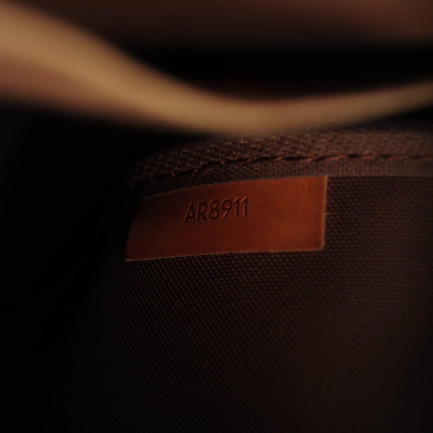 Monogram Saumur 43