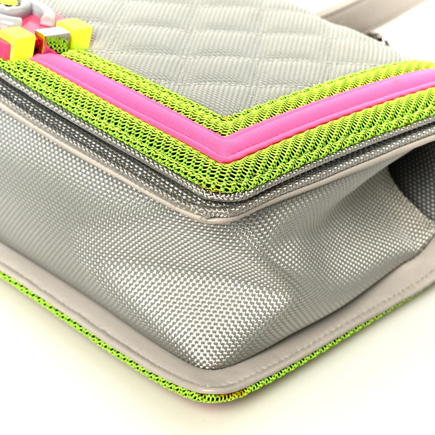 Canvas Quilted Medium Fluo Boy Flap Dark Grey Fuchsia Green