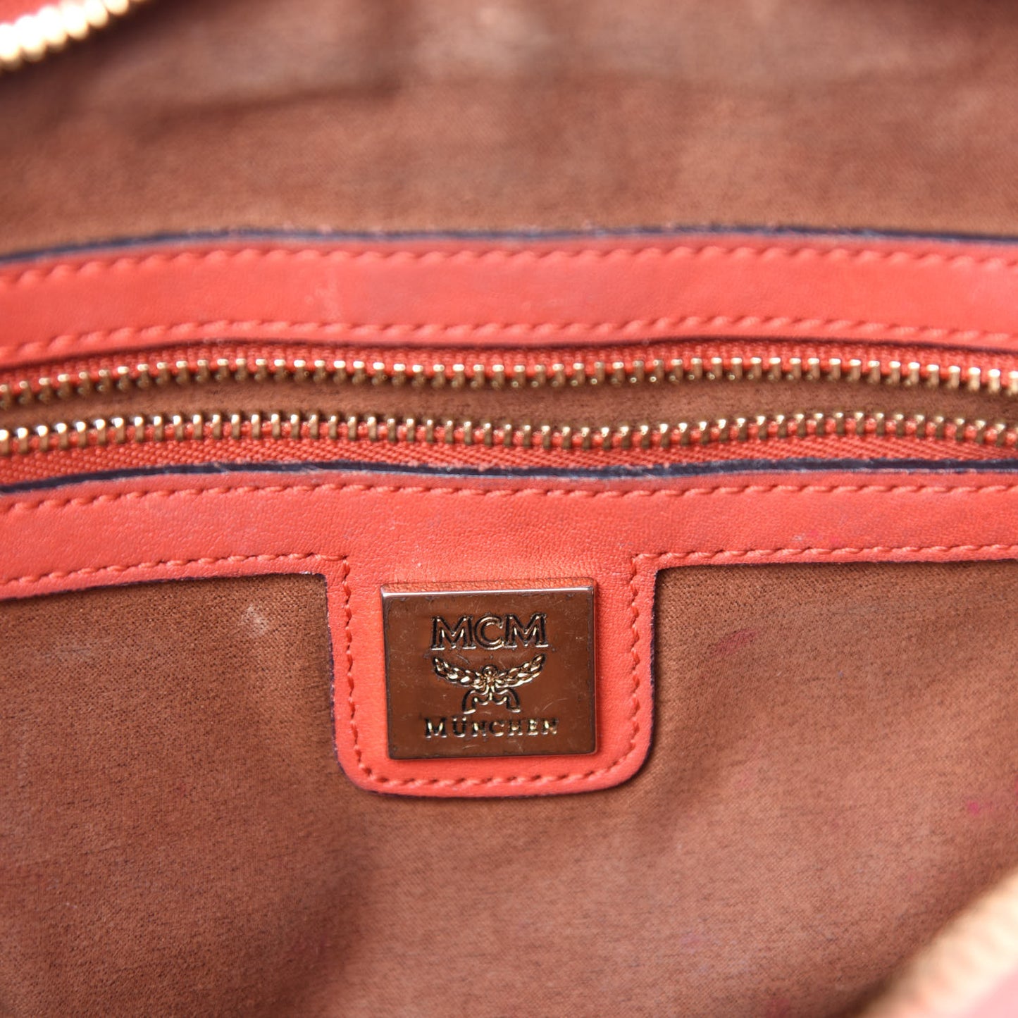 Visetos Bi-Color Chain Crossbody Bag Cognac Red