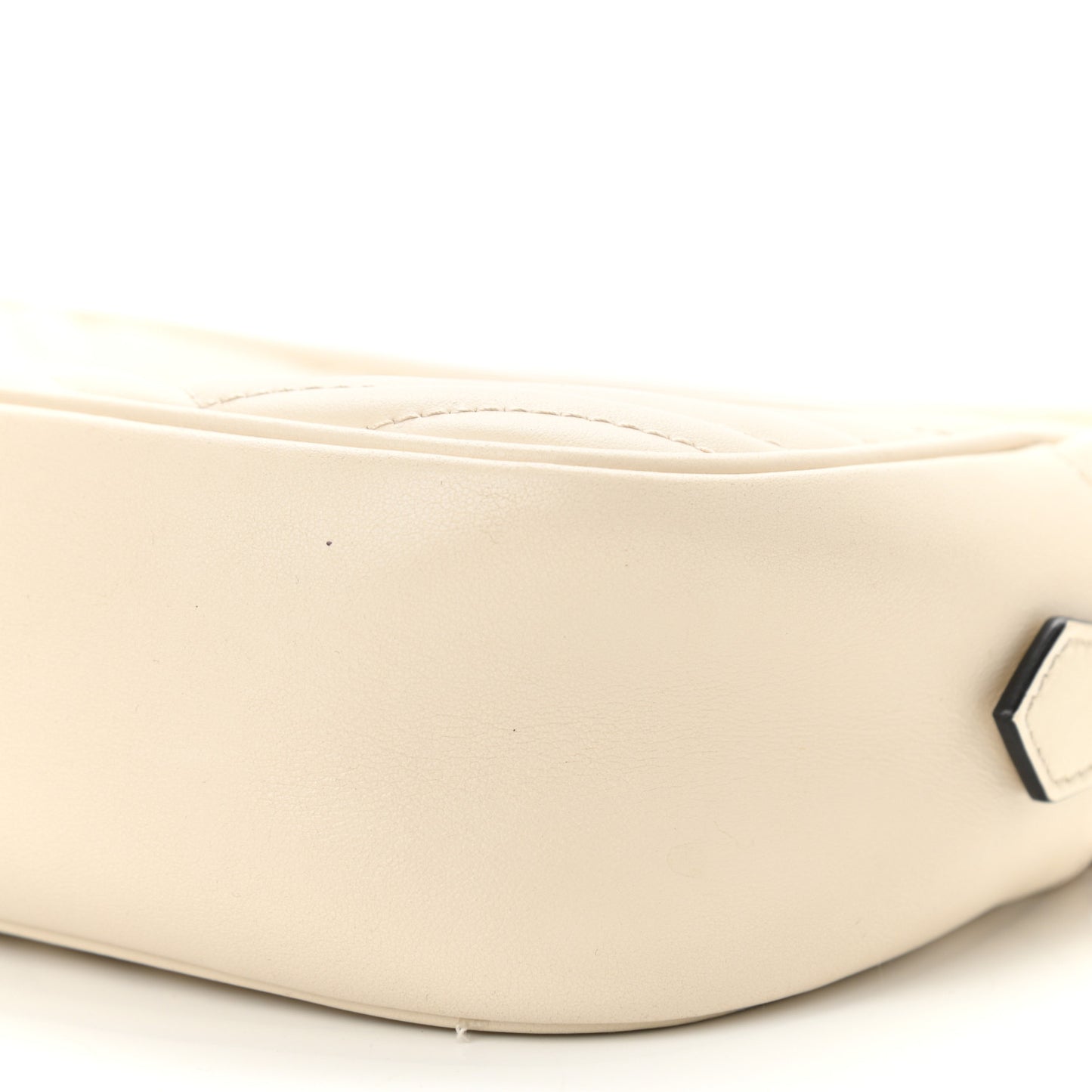 Calfskin Matelasse Small GG Marmont Chain Shoulder Bag White