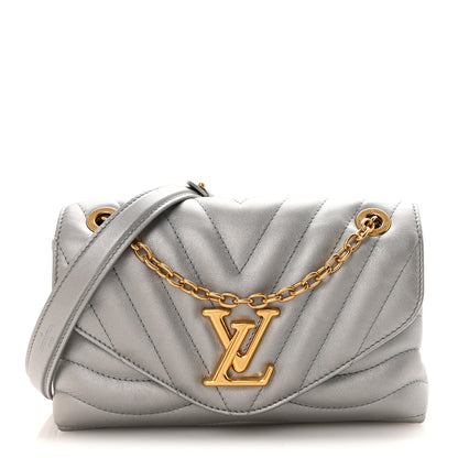 Louis Vuitton Metallic Calfskin New Wave Chain Bag MM NM Silver 1 of 9