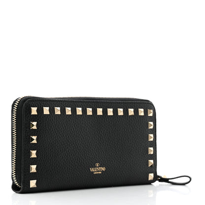 Valentino Garavani Pebbled Calfskin Rockstud Zip Around Wallet Black 3 of 6