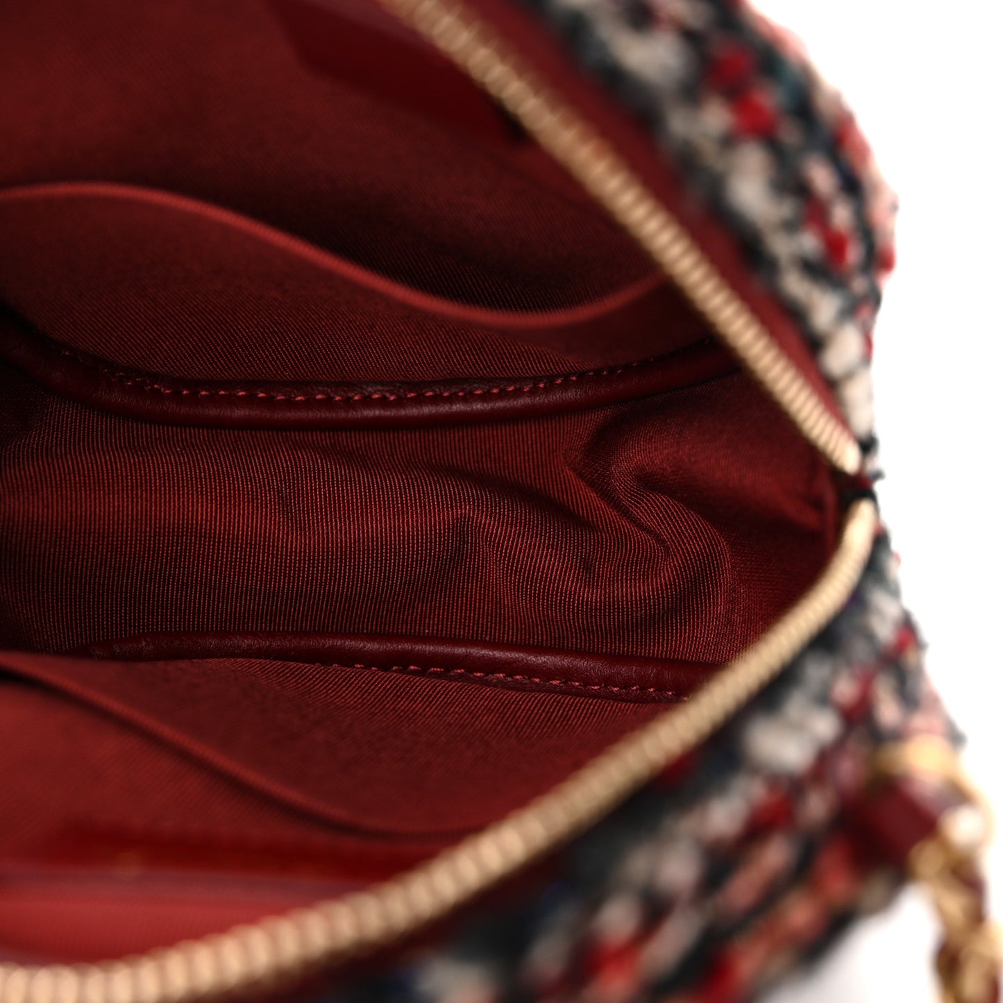 Tweed Quilted Round Clutch With Chain Red