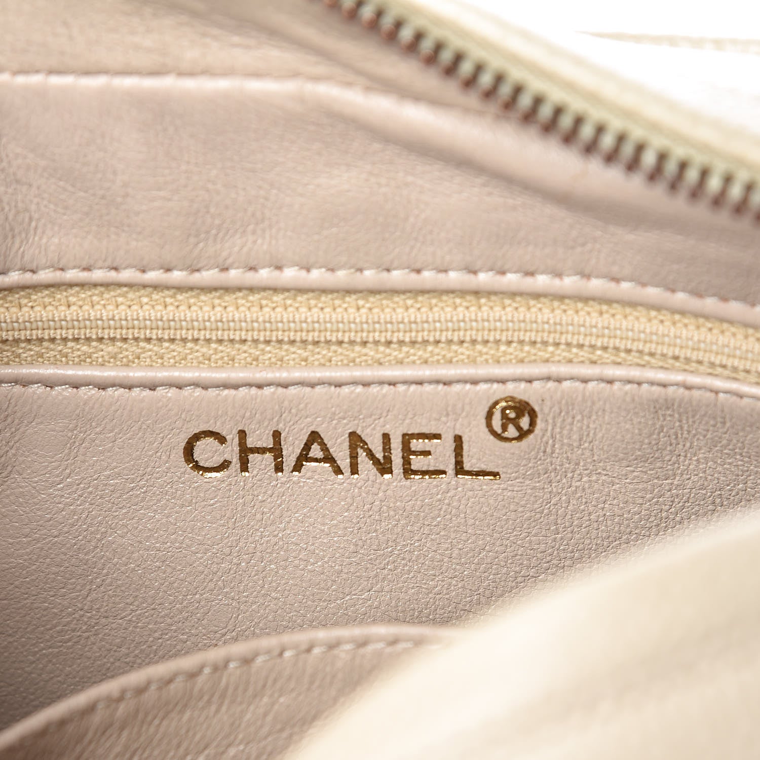 Chanel Caviar Quilted Camera Case Beige Clair 8 of 10