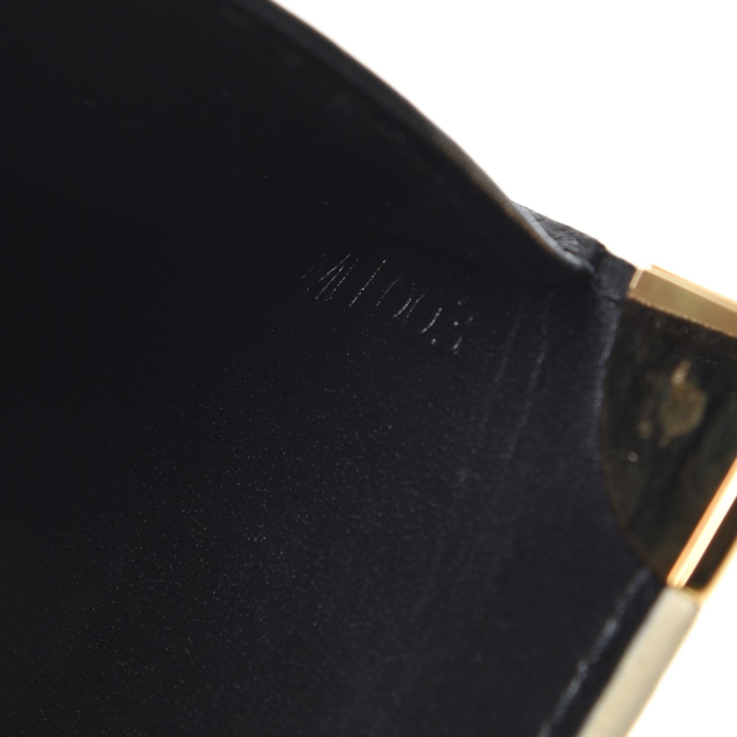 Suhali Compact Zipped Wallet Black