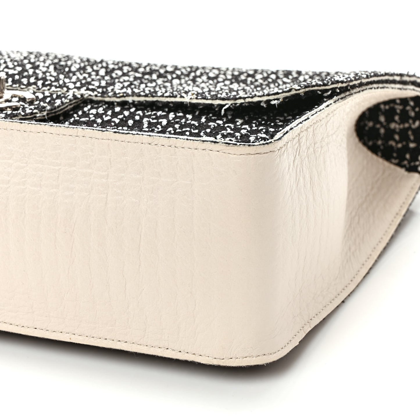 Tweed Jumbo Single Flap Black Ivory