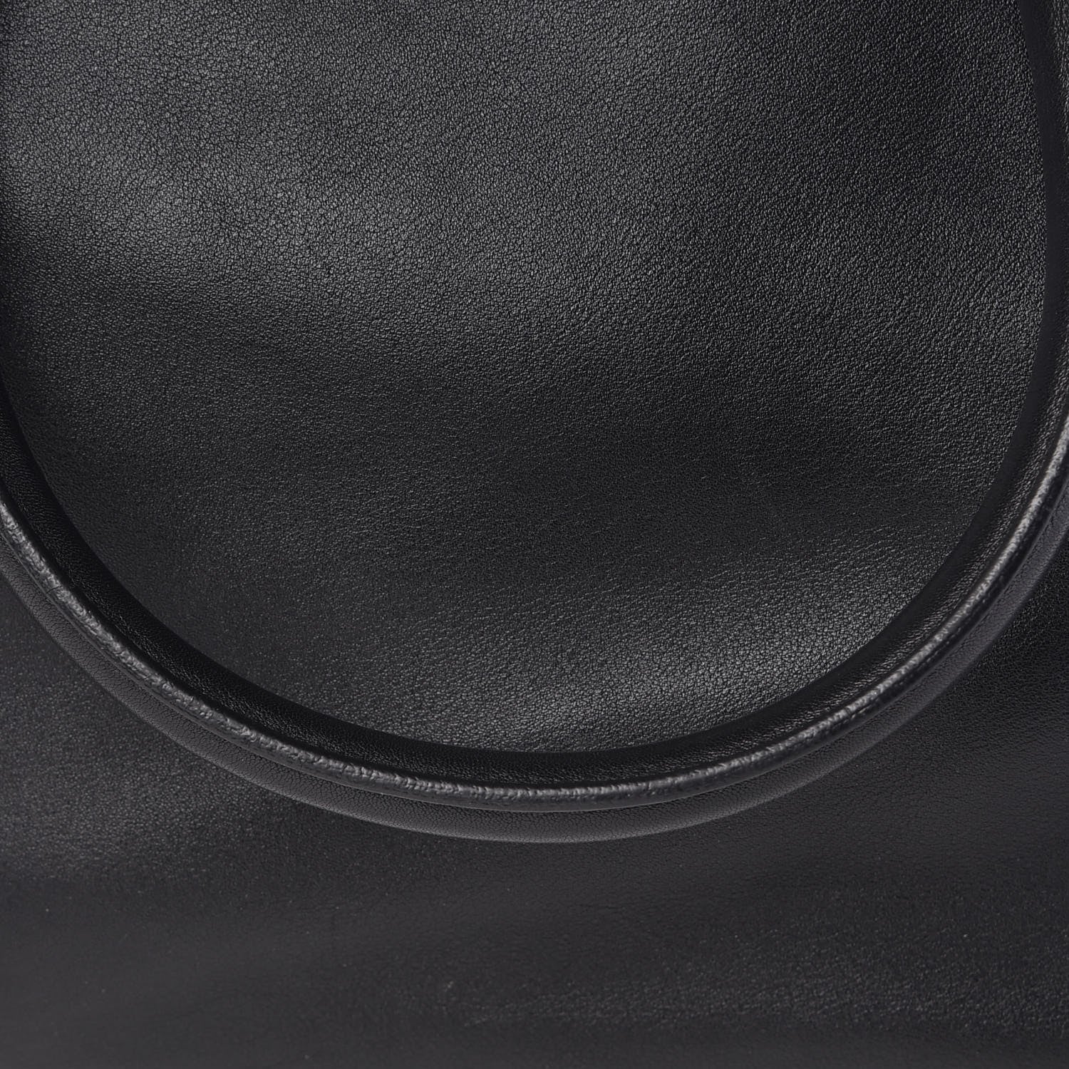 Saint Laurent Calfskin Medium Classic Y Cabas Black 12 of 22