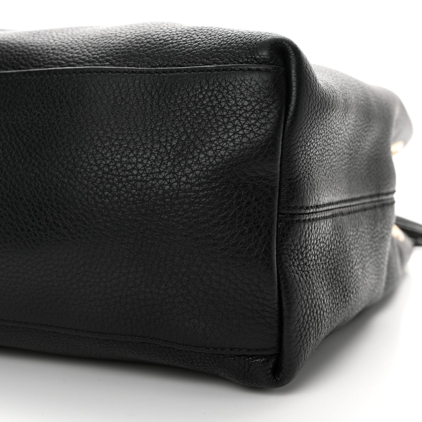 Pebbled Calfskin Medium Soho Chain Shoulder Bag Black