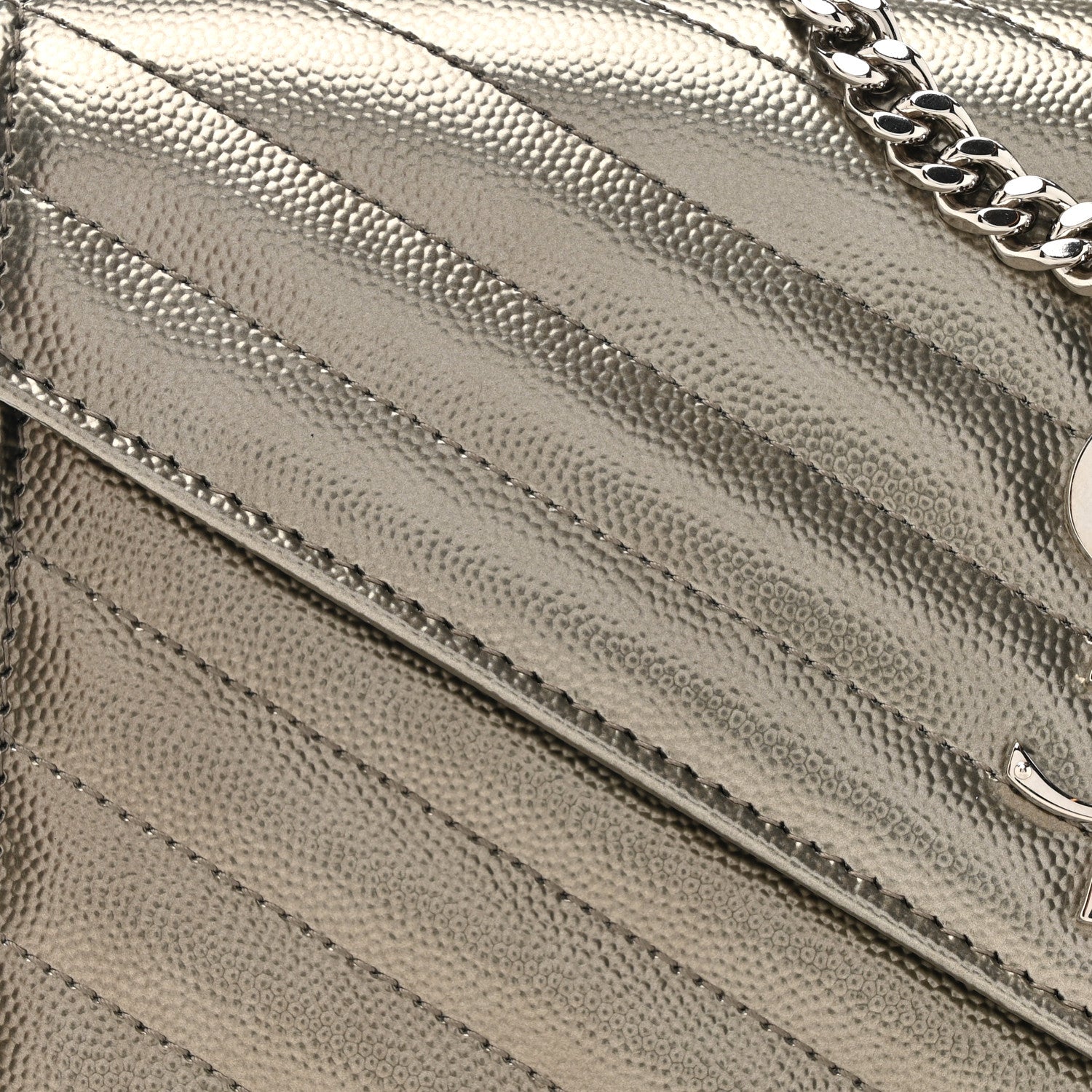 Saint Laurent Metallic Grain De Poudre Matelasse Chevron Monogram Chain Wallet Piombo 9 of 12