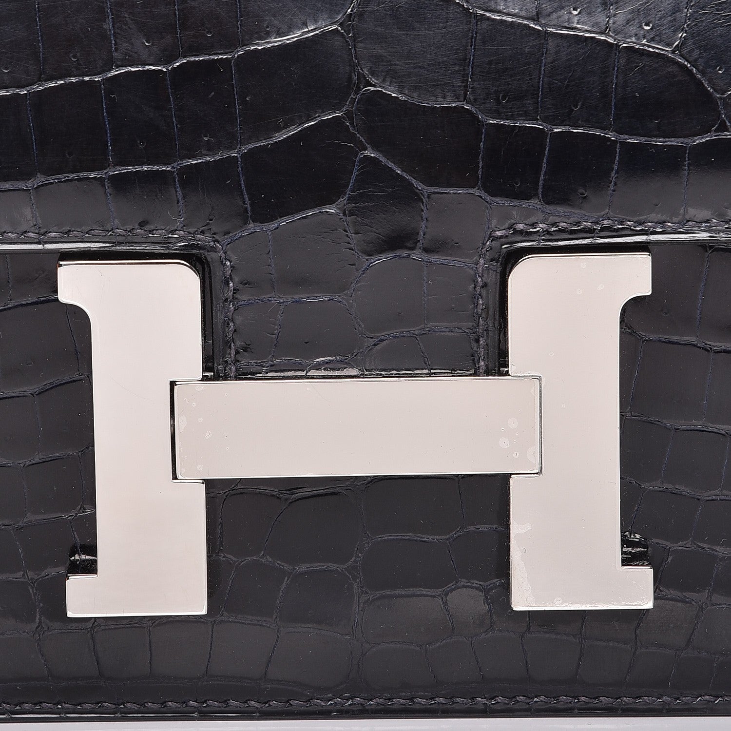 Hermes Shiny Niloticus Crocodile Constance 24 Bleu Marine 9 of 13
