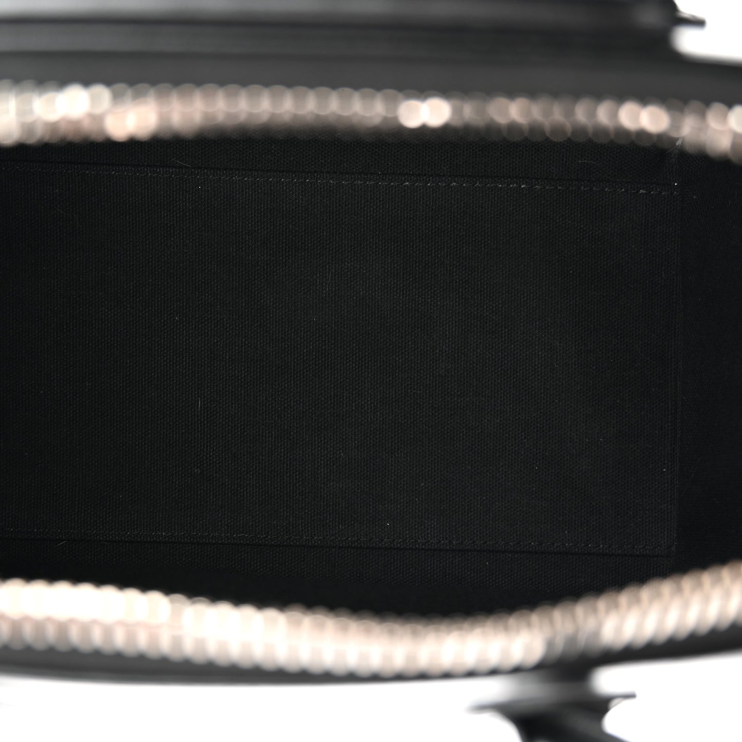 Shiny Lord Calfskin Small Antigona Black