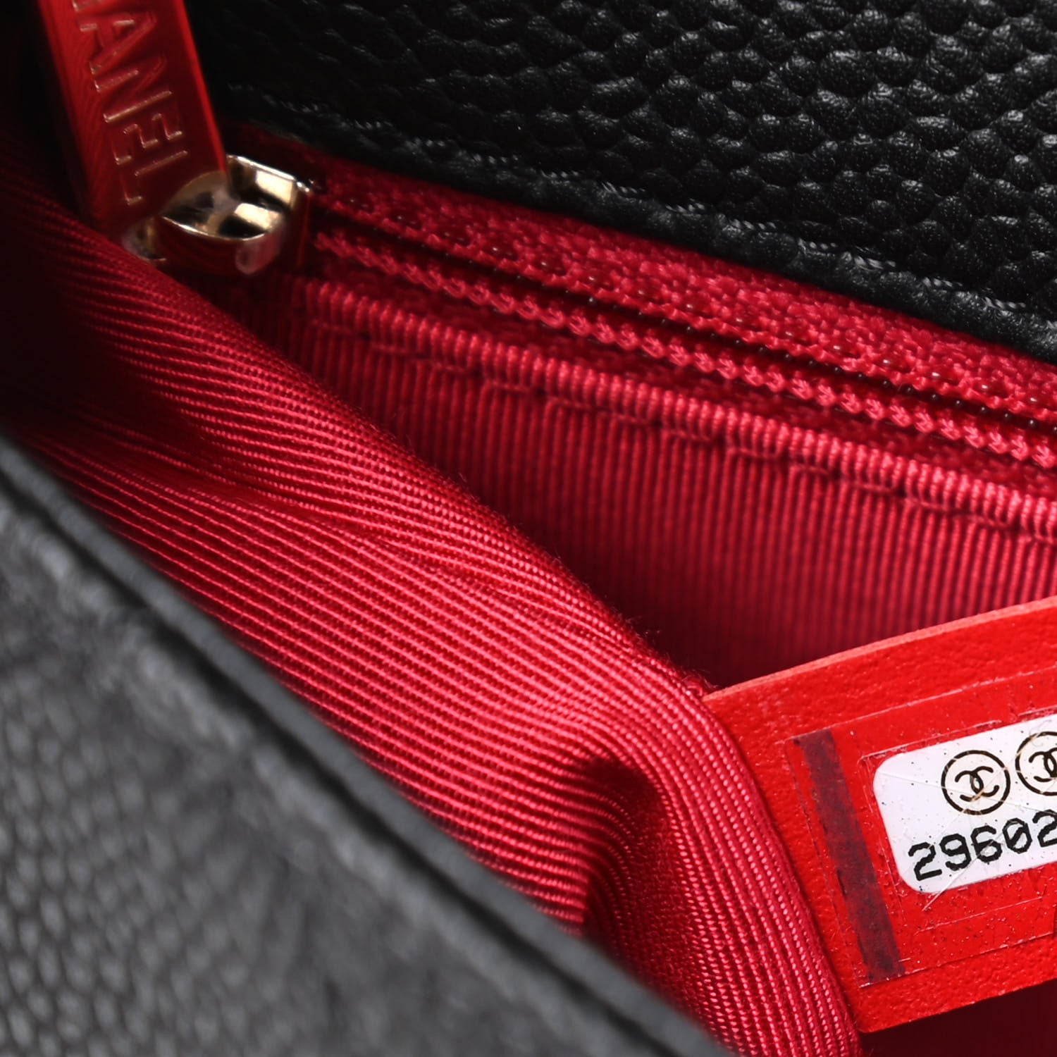 Chanel Caviar Quilted City Walk Flap Black 9 of 11