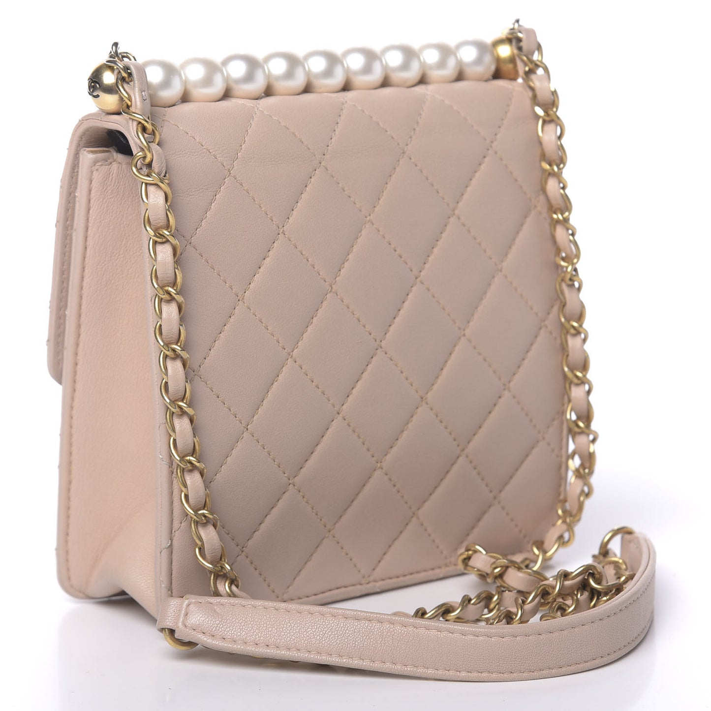 Lambskin Quilted Chic Pearls Flap Beige