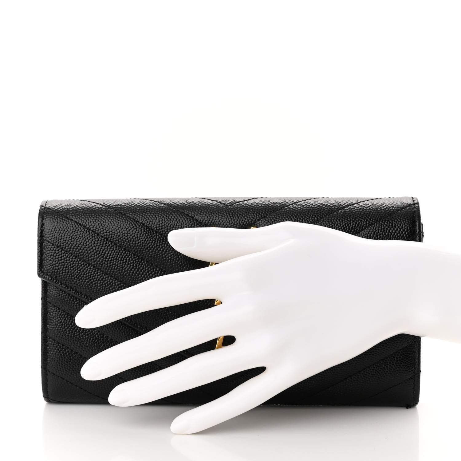 Saint Laurent Grain De Poudre Matelasse Chevron Monogram Flap Wallet Black 2 of 12