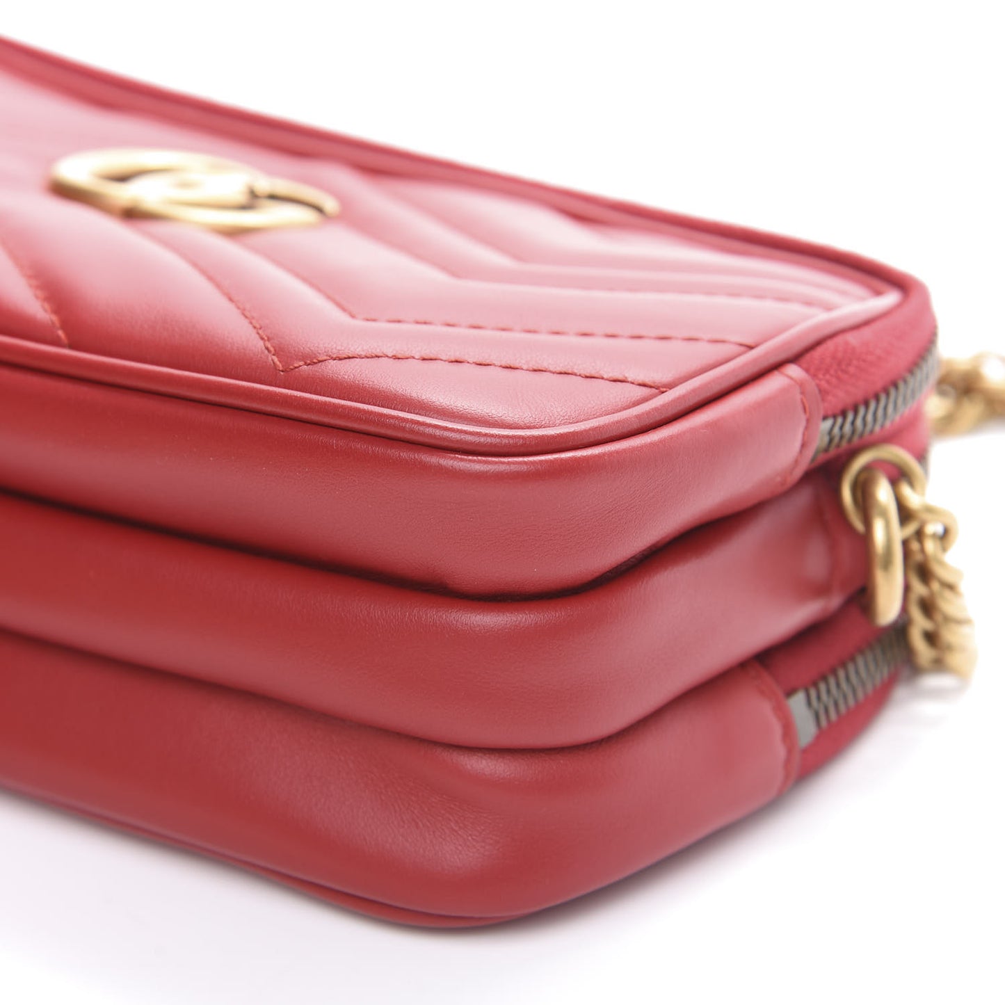 Calfskin Matelasse Mini GG Marmont Chain Crossbody Bag Hibiscus Red