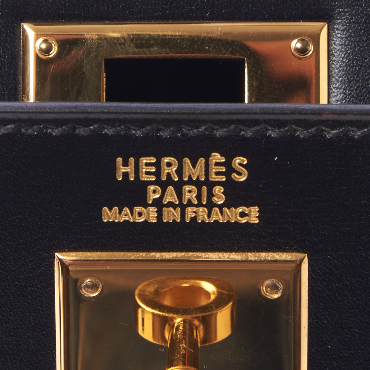 Box Kelly Retourne 32 Black