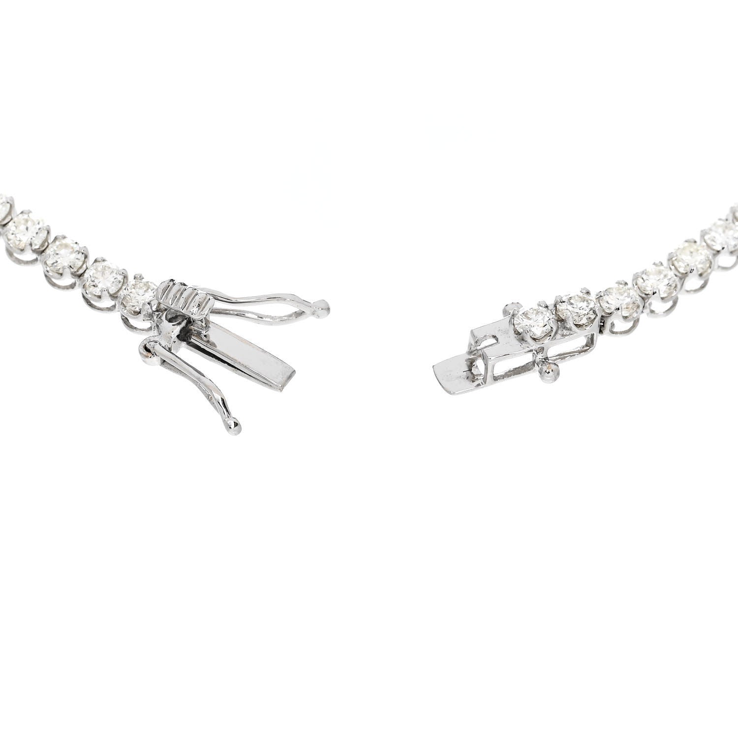 Parker & West by FASHIONPHILE 18K White Gold Diamond 1.35ctw Tennis Bracelet 4 of 4