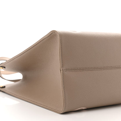 Louis Vuitton Empreinte Monogram Giant Onthego MM Tourterelle Creme 8 of 9