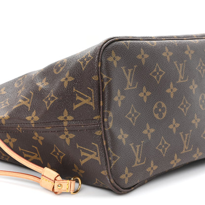 Louis Vuitton Monogram Neverfull MM 9 of 11