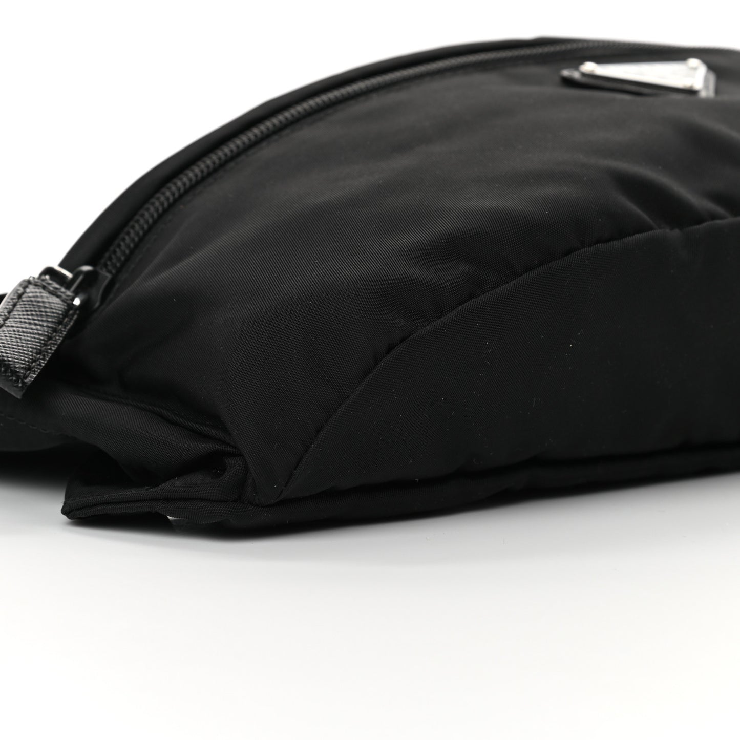 Tessuto Nylon Montagna Belt Bag Black
