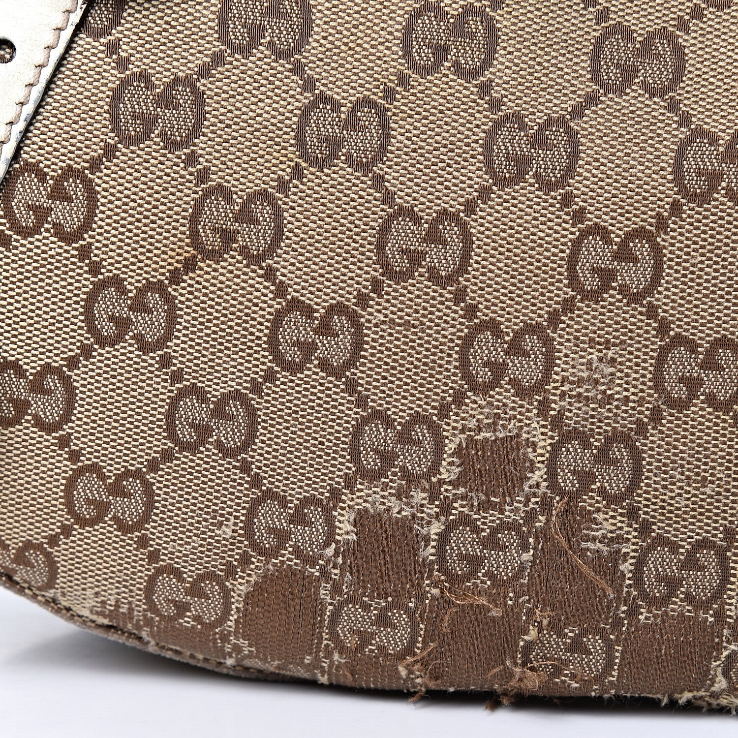 Gucci Monogram Small Pelham Shoulder Bag Off White 10 of 14