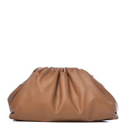 Bottega Veneta Smooth Butter Calf The Pouch Oversized Clutch Cammello 1 of 10