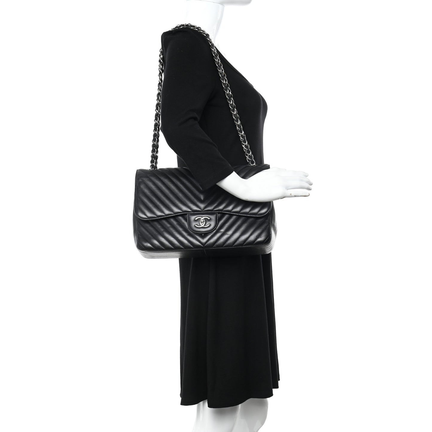 Iridescent Caviar Chevron Quilted Jumbo Double Flap Black