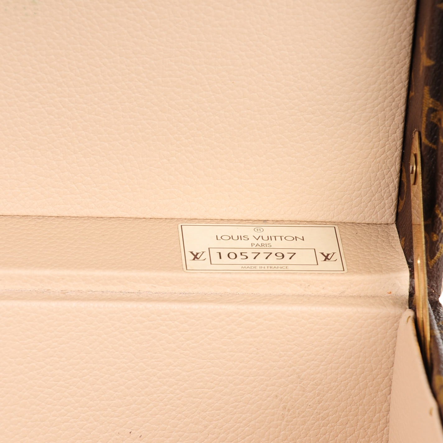 Louis Vuitton Monogram Bisten 50 6 of 8