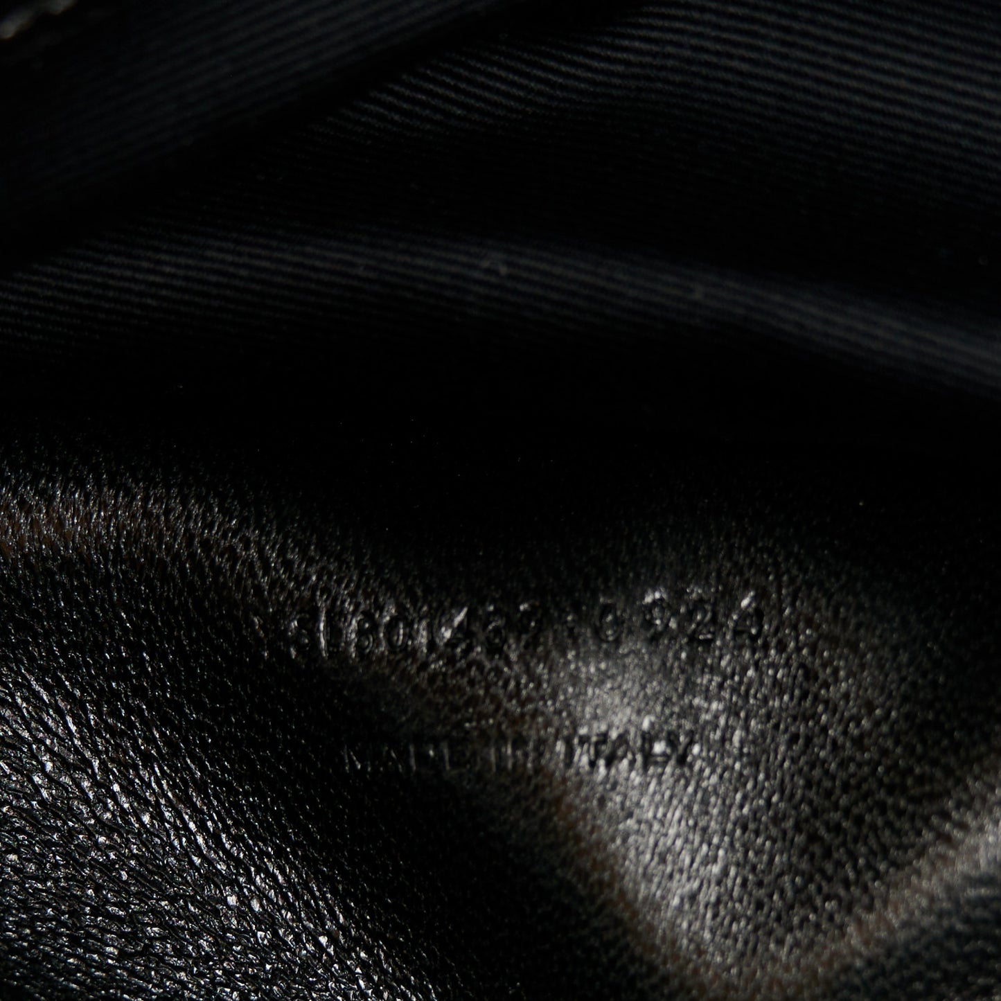 Lambskin Chevron Quilted Medium Loulou Black