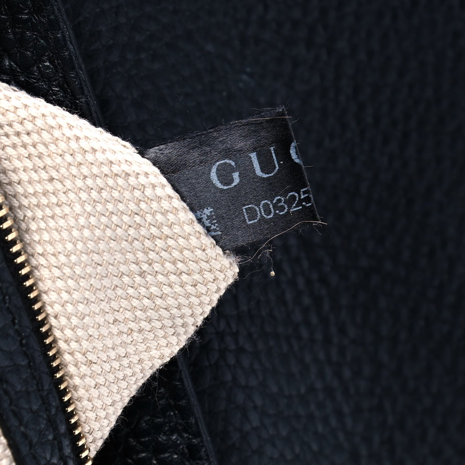 Gucci Pebbled Calfskin Medium Soho Flap Crossbody Black 7 of 13