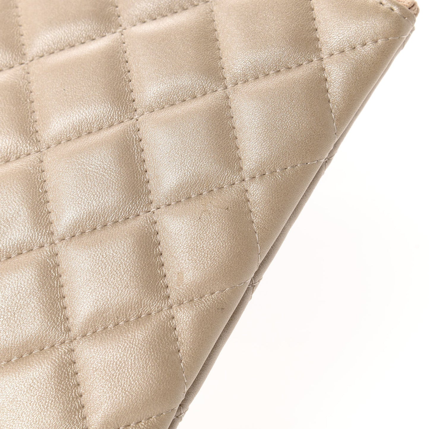Iridescent Lambskin Quilted Medium Cosmetic Case Beige
